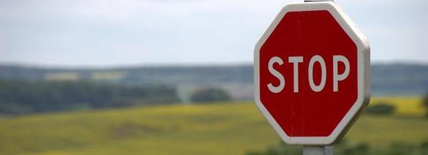 Thumb red stop sign 39080